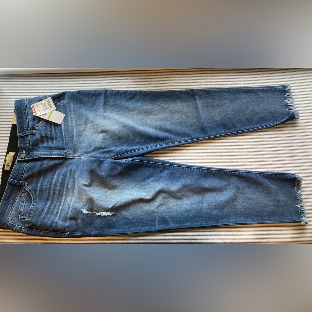NWT Women’s Democracy Ankle Length Jeans with Booty Lift, Size 14 - Picture 11 of 14